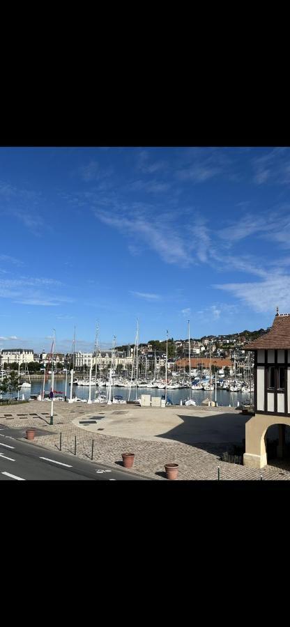 La Marine Daire Deauville Dış mekan fotoğraf